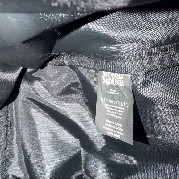 Disney Minnie Mouse Rolling Duffel Bag Women Travel Tote Carry-On - Picture 13 of 14